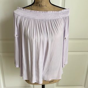 Jennifer Lopez light lavender top, size Small